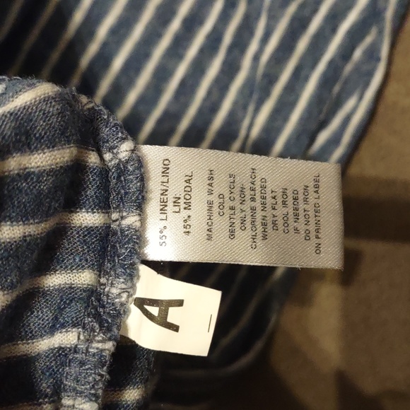 Linen blend tee - Picture 3 of 3